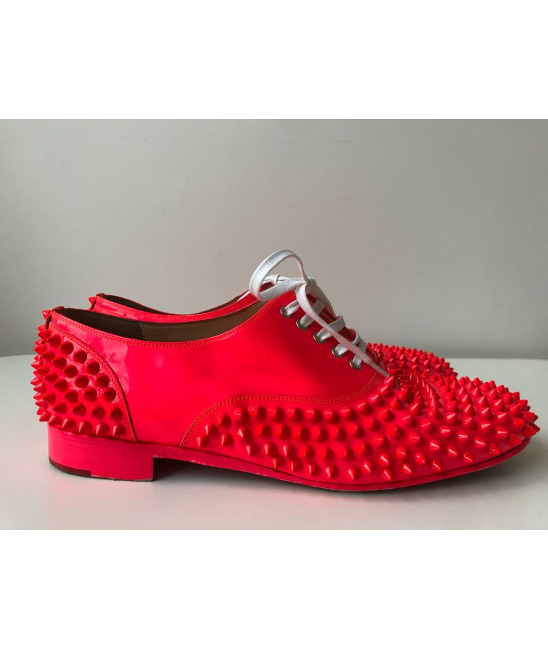CHRISTIAN LOUBOUTIN Коралловые брогги и оксфорды из лакированной кожи, фото 9