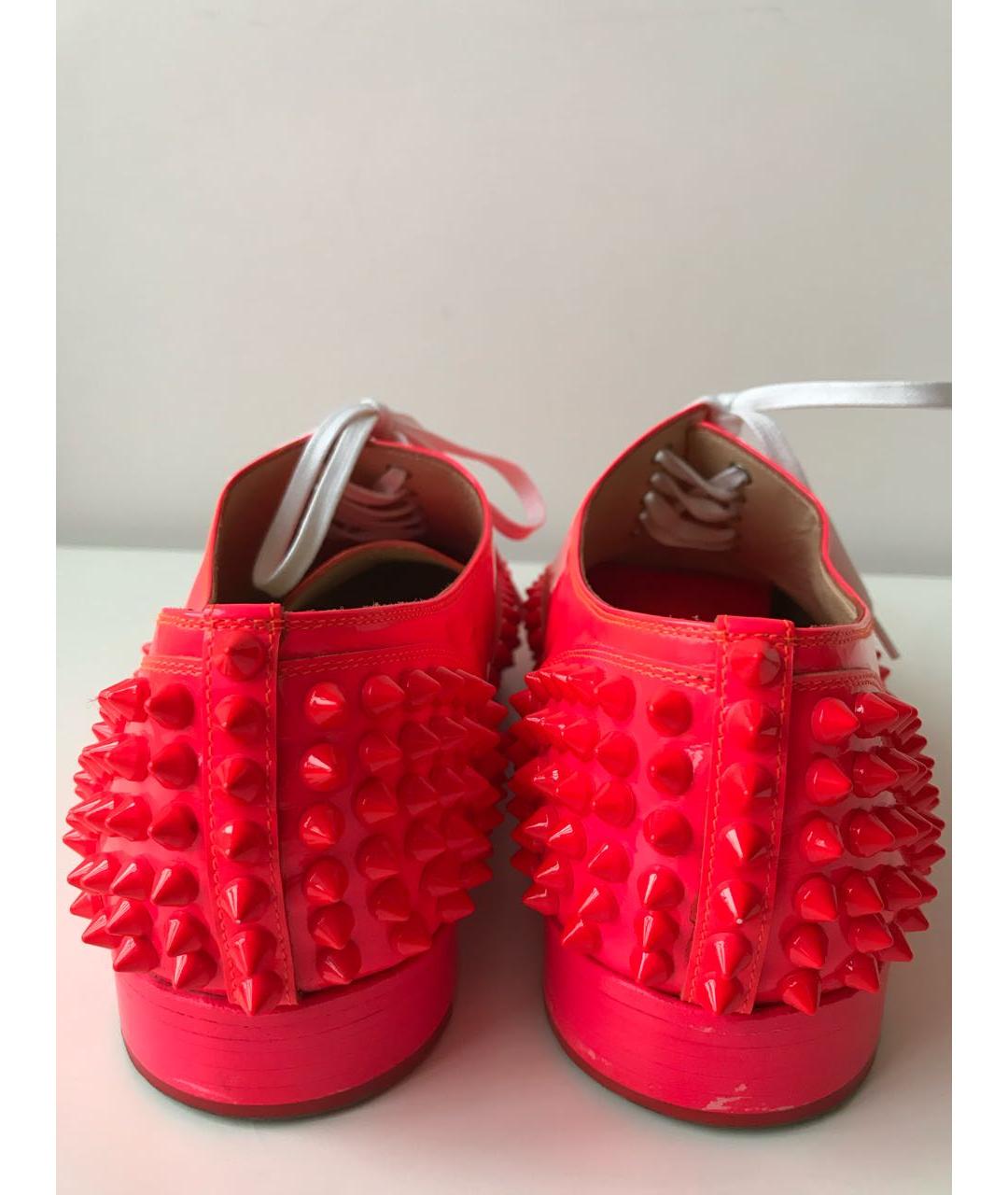 CHRISTIAN LOUBOUTIN Коралловые брогги и оксфорды из лакированной кожи, фото 3