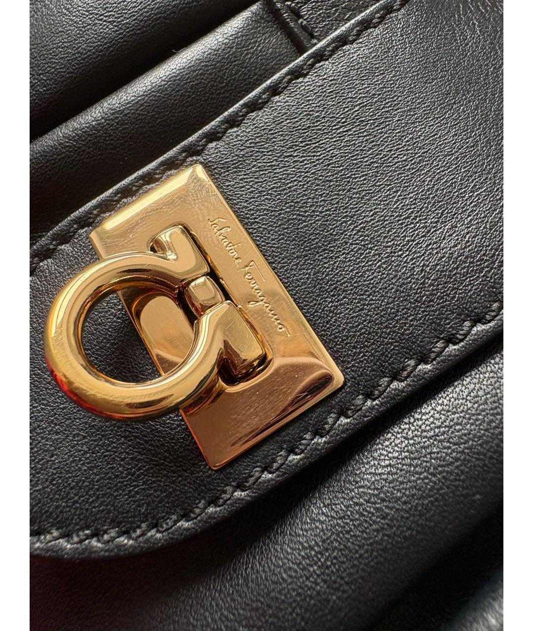 FERRAGAMO Черная кожаная сумка тоут, фото 7