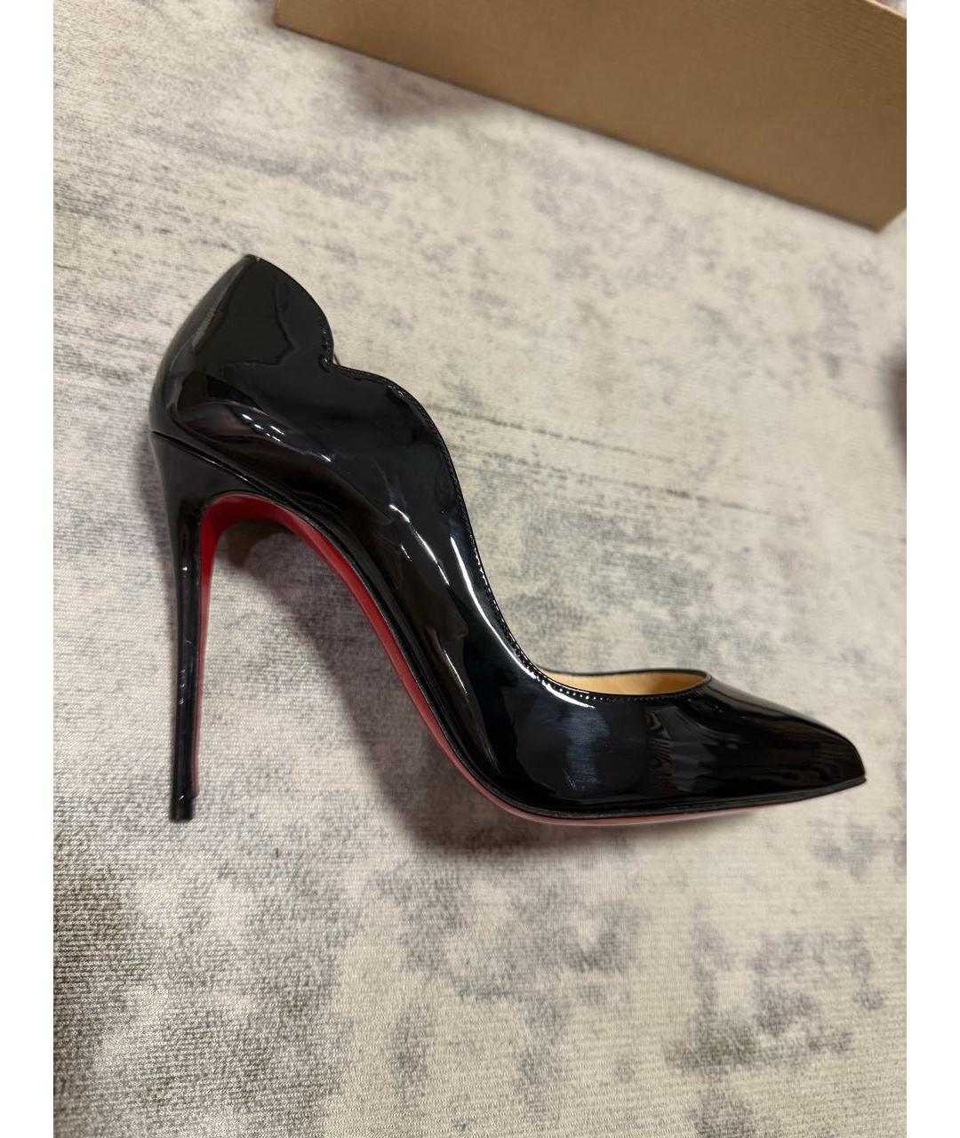 CHRISTIAN LOUBOUTIN Черные туфли из лакированной кожи, фото 8
