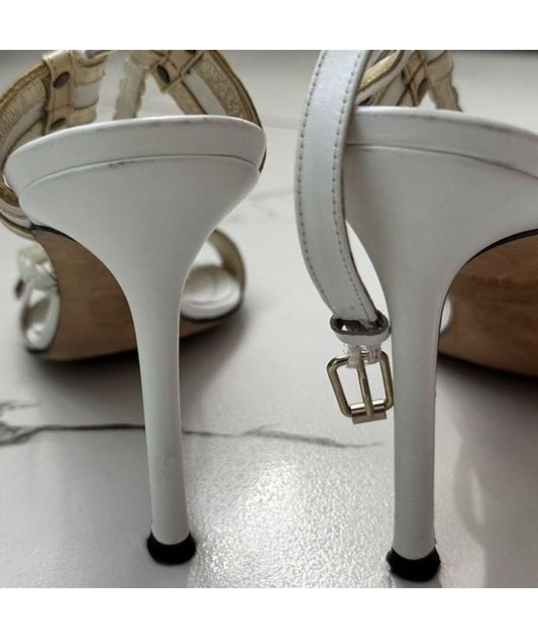 VERSACE Белые кожаные босоножки, фото 4