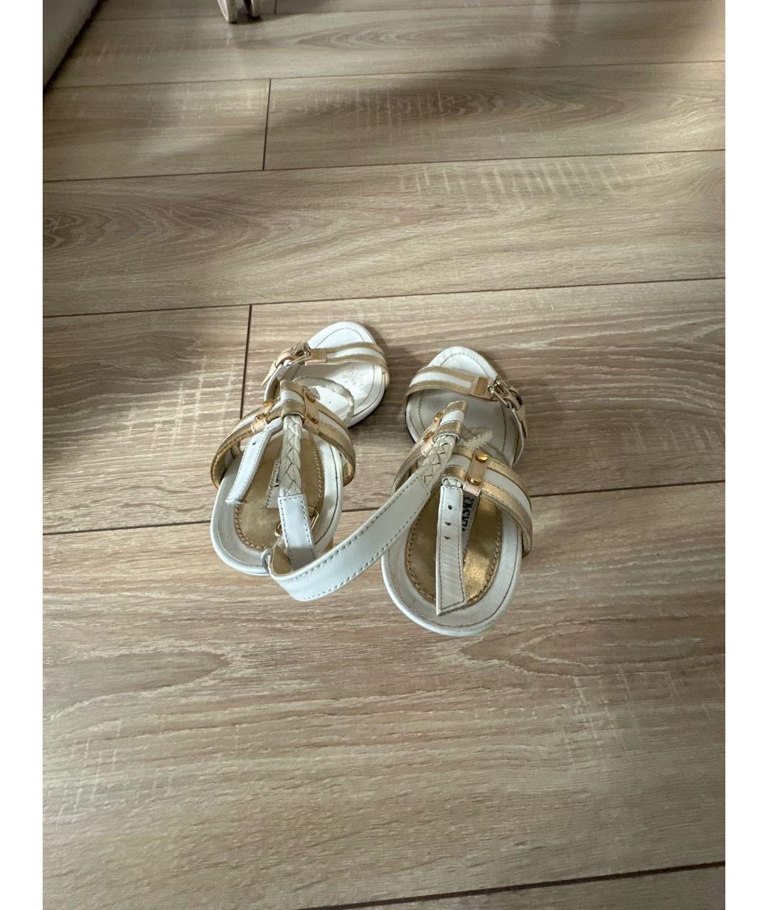 VERSACE Белые кожаные босоножки, фото 8