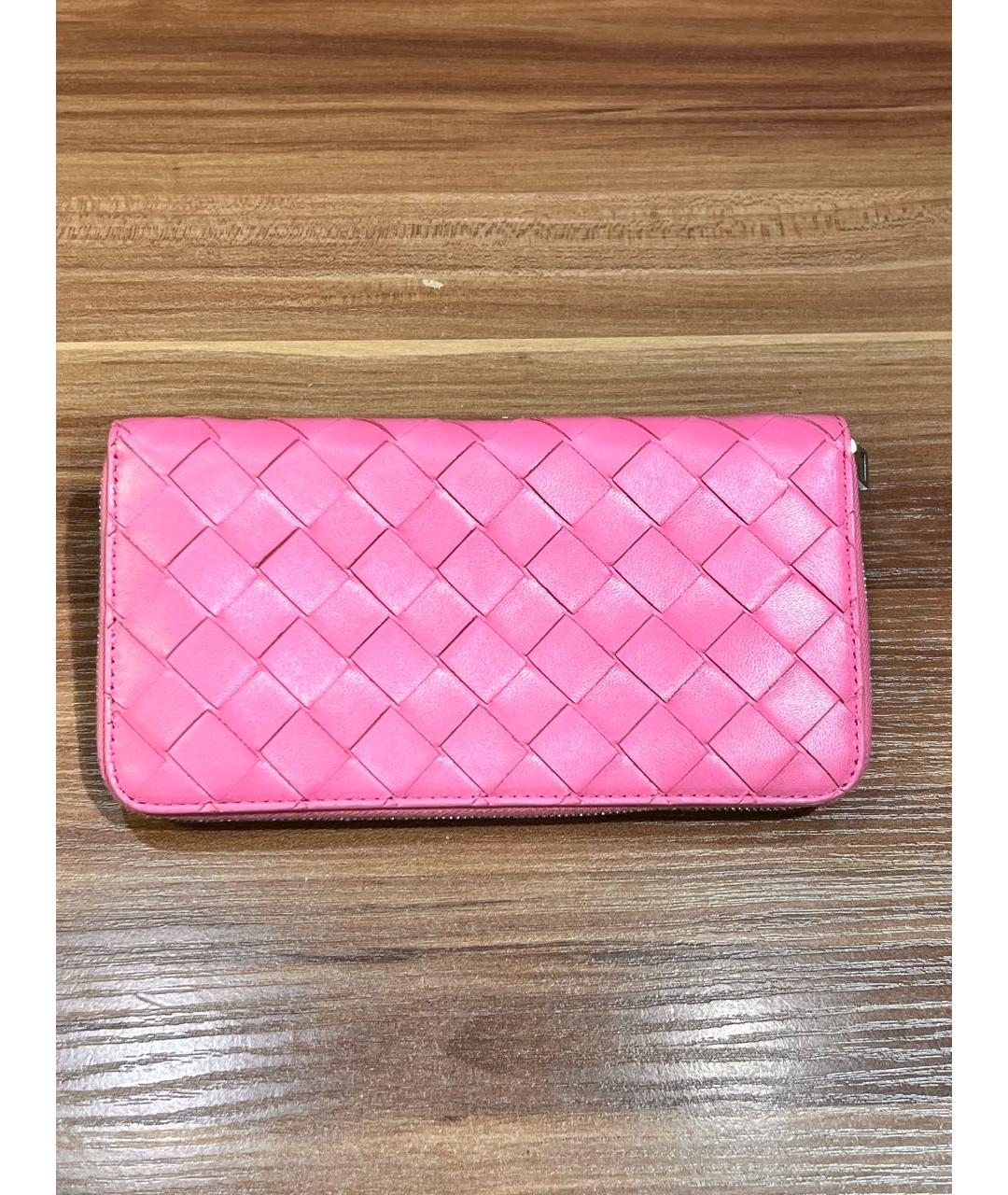 BOTTEGA VENETA Розовый кожаный кошелек, фото 7