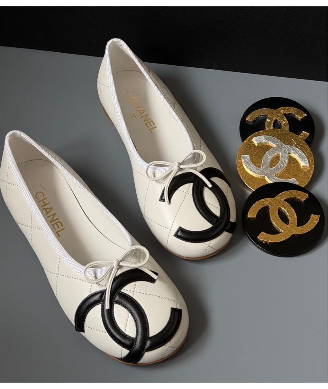 CHANEL Белые кожаные балетки, фото 2