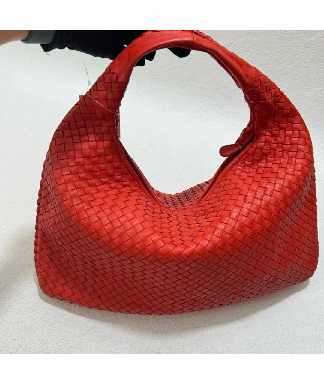 BOTTEGA VENETA Красная кожаная сумка через плечо, фото 3