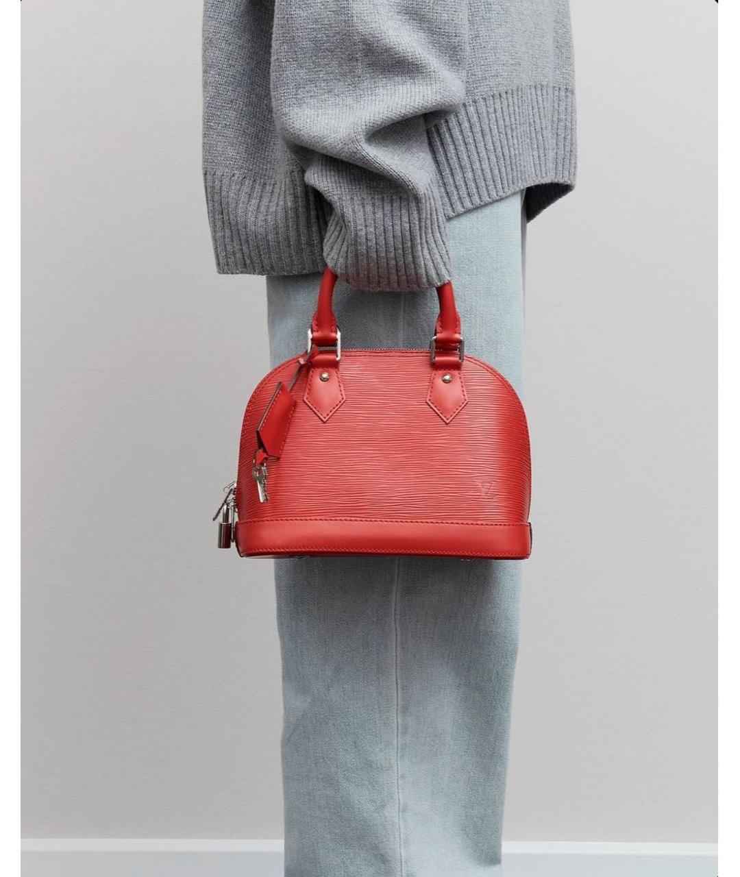 LOUIS VUITTON Красная кожаная сумка с короткими ручками, фото 3