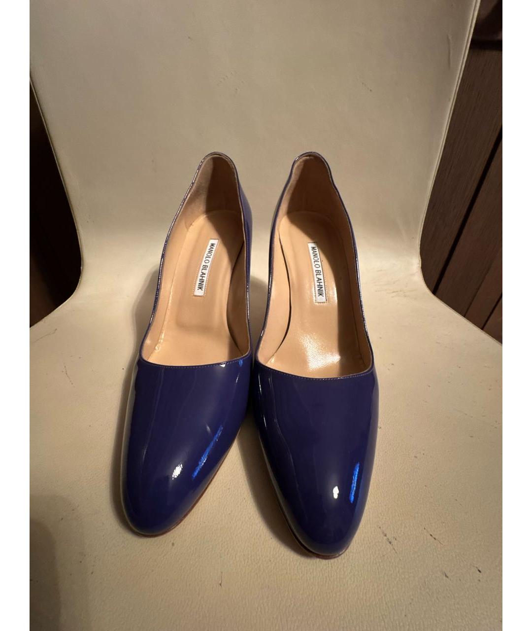 MANOLO BLAHNIK Фиолетовые туфли из лакированной кожи, фото 2