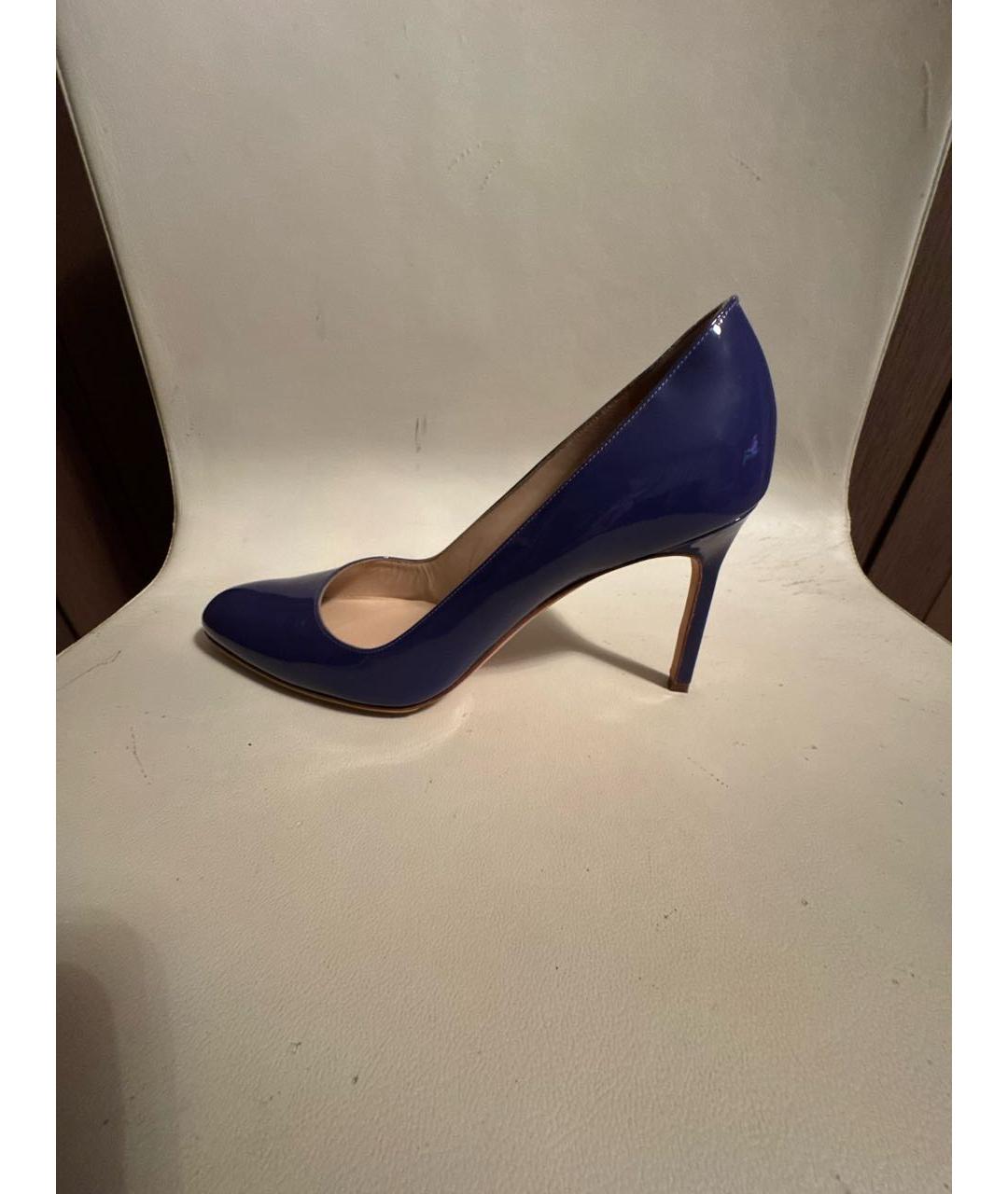 MANOLO BLAHNIK Фиолетовые туфли из лакированной кожи, фото 5