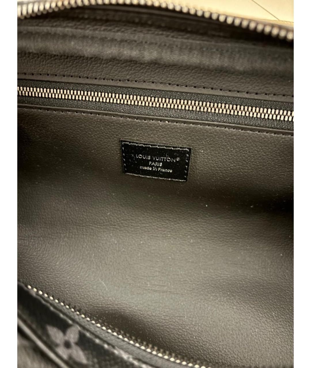 LOUIS VUITTON Черная косметичка, фото 5