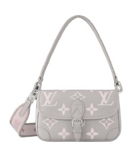 LOUIS VUITTON Сумка через плечо
