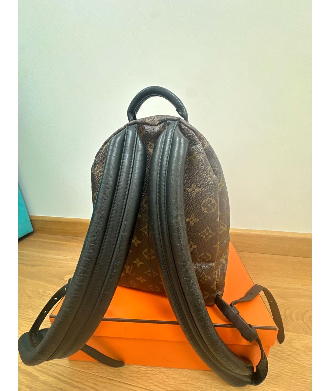 LOUIS VUITTON Коричневый рюкзак из искусственной кожи, фото 3