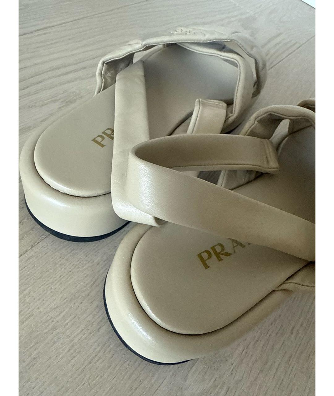 PRADA Бежевые кожаные сандалии, фото 6
