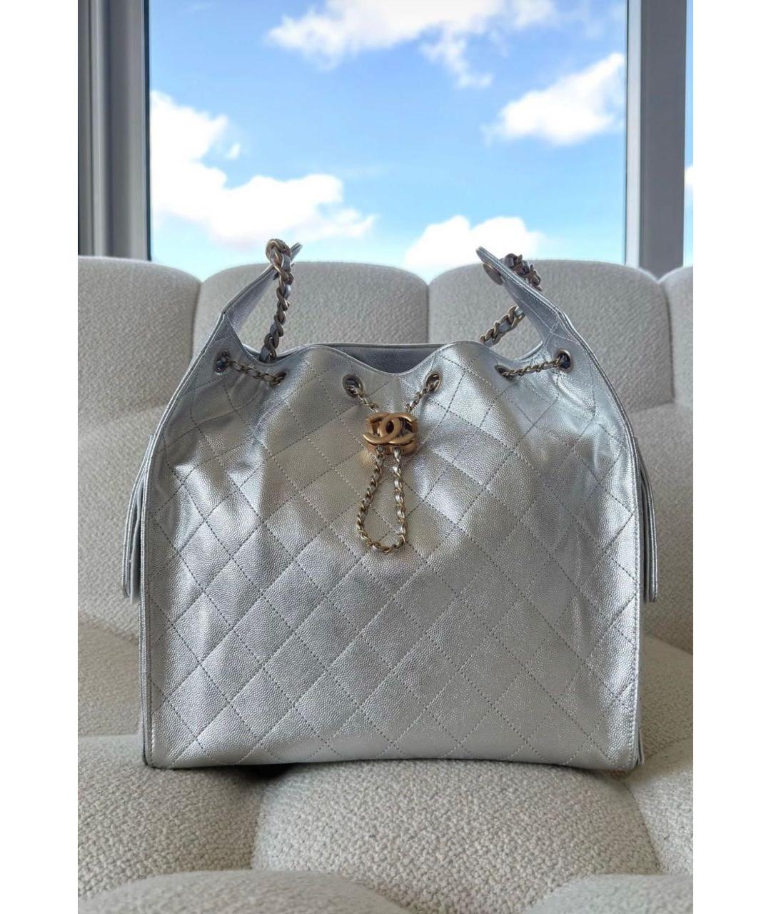 CHANEL Серебряная кожаная сумка через плечо, фото 5