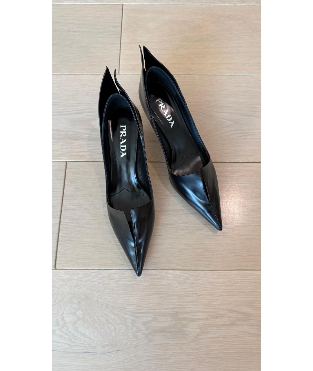 PRADA Черные кожаные лодочки на низком каблуке, фото 4