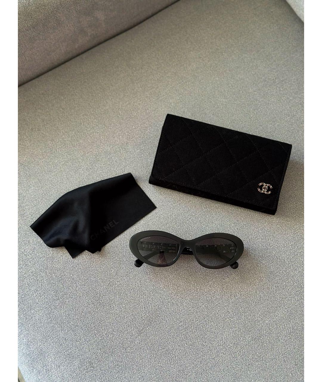 CHANEL Антрацитовые пластиковые солнцезащитные очки, фото 2