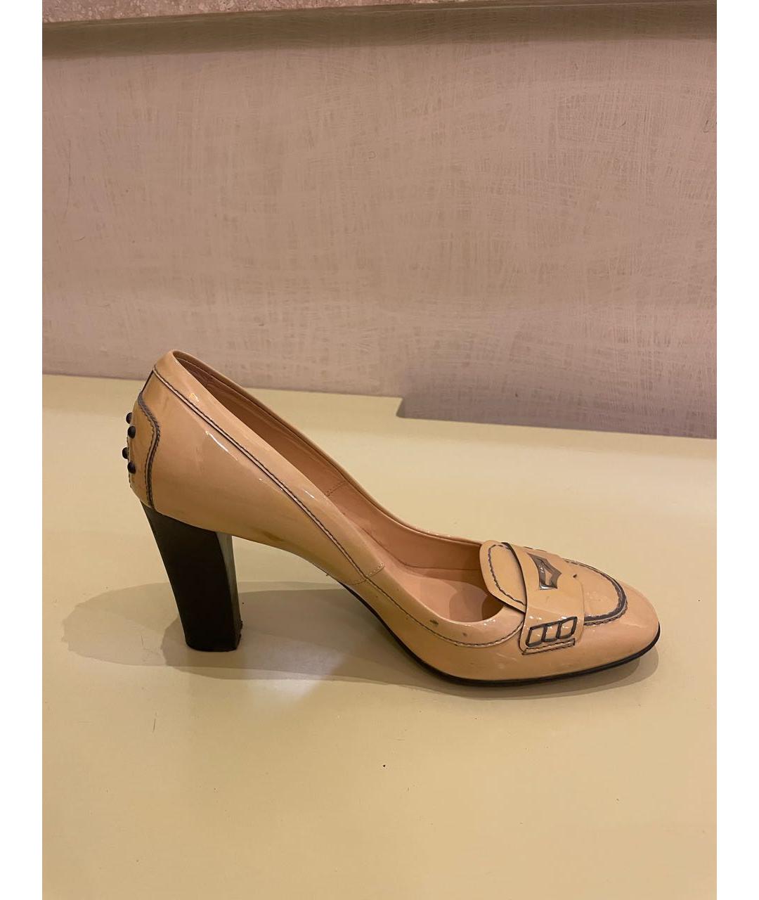 TOD'S Бежевые туфли из лакированной кожи, фото 6