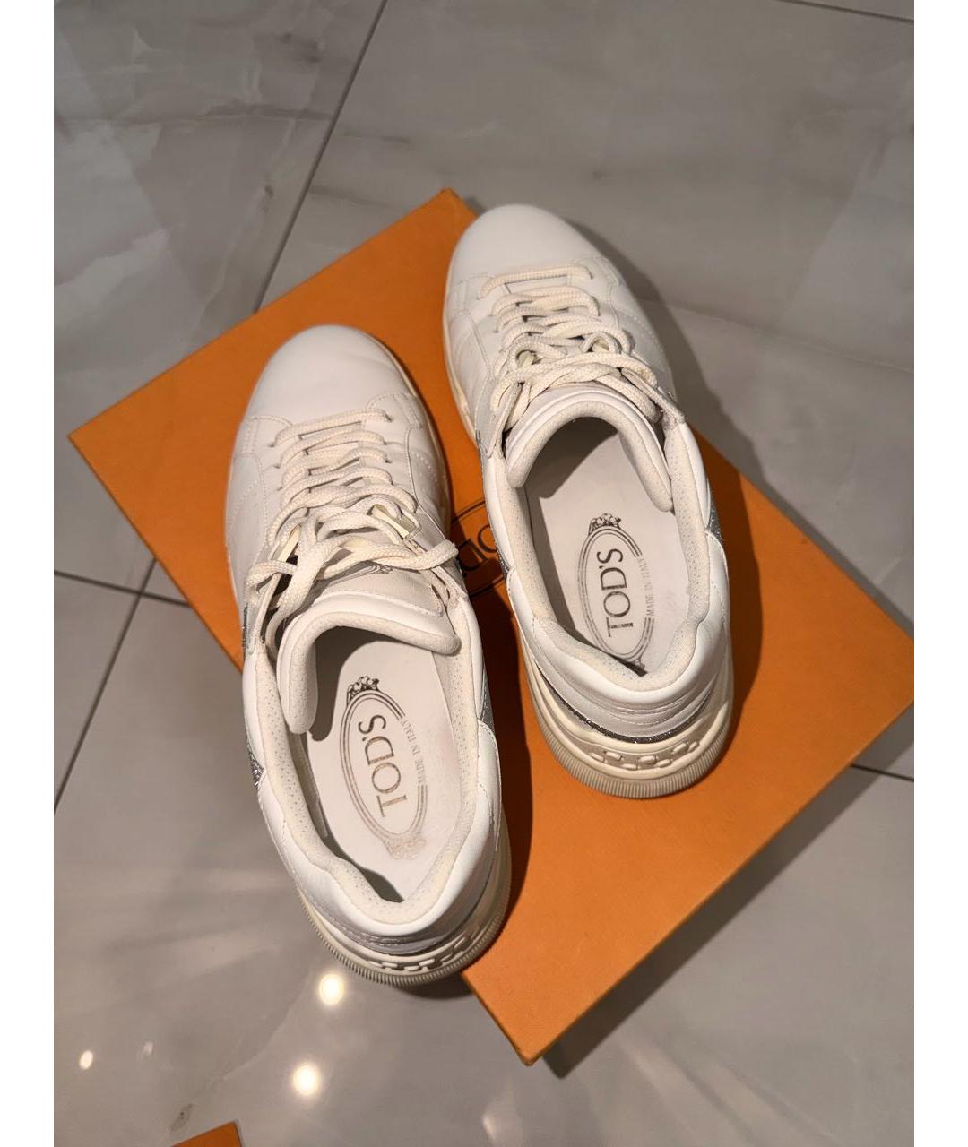 TOD'S Белые кожаные кроссовки, фото 3