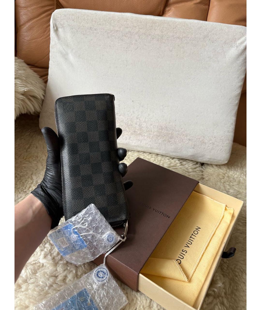 LOUIS VUITTON Черный кошелек, фото 2