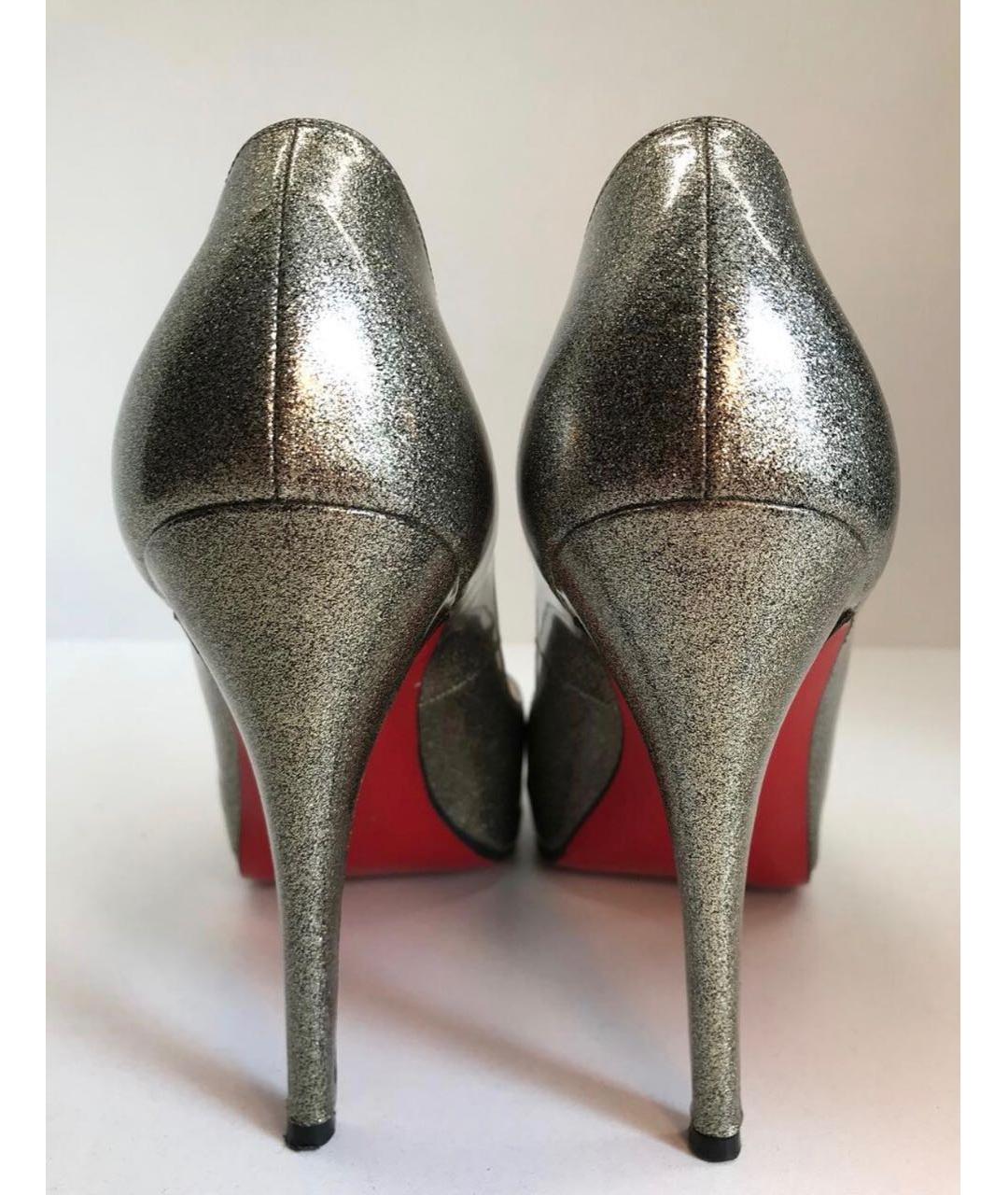CHRISTIAN LOUBOUTIN Золотые туфли из лакированной кожи, фото 5