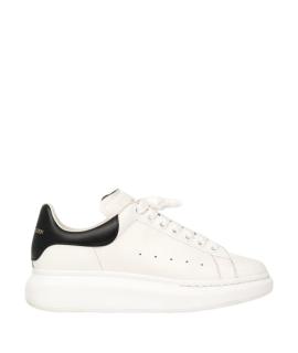ALEXANDER MCQUEEN Низкие кроссовки / кеды