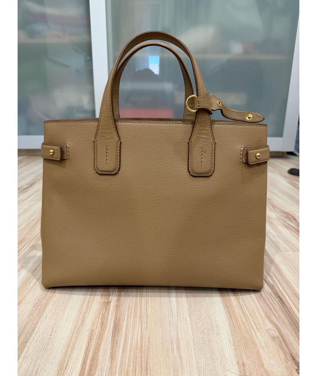 BURBERRY Бежевая кожаная сумка с короткими ручками, фото 3