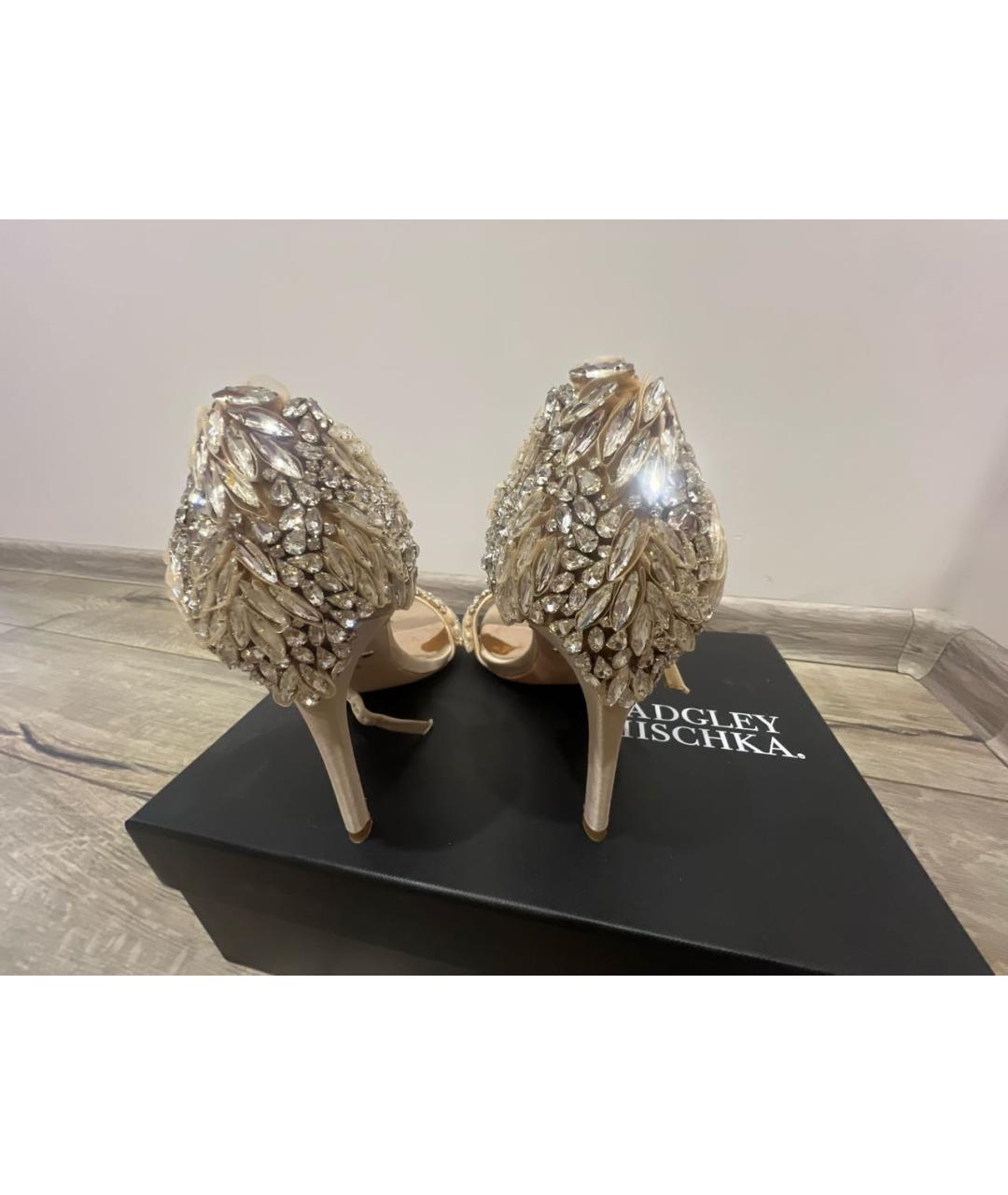 BADGLEY MISCHKA Бежевые текстильные босоножки, фото 4