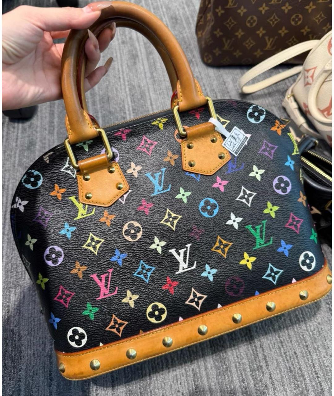 LOUIS VUITTON Сумка с короткими ручками, фото 2