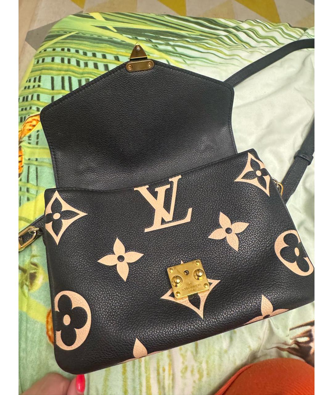 LOUIS VUITTON Черная кожаная сумка через плечо, фото 6