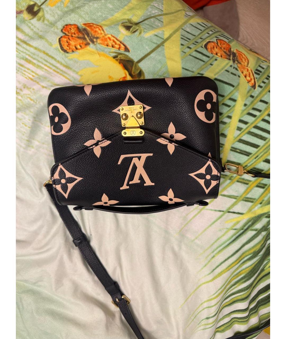 LOUIS VUITTON Черная кожаная сумка через плечо, фото 7