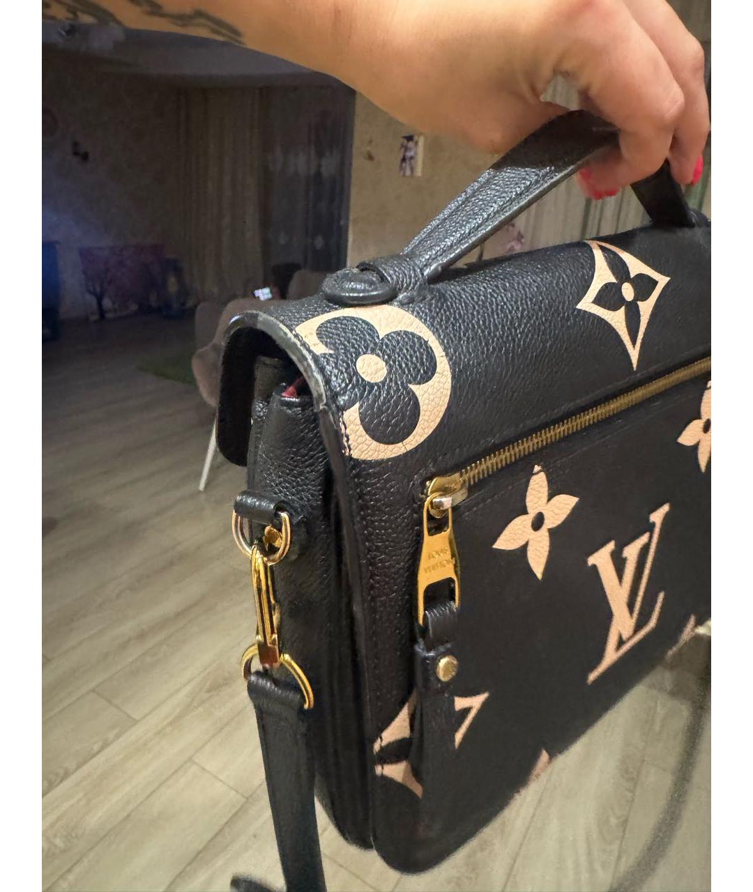 LOUIS VUITTON Черная кожаная сумка через плечо, фото 4