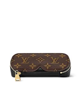 LOUIS VUITTON Обложка/футляр