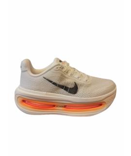 NIKE Кроссовки