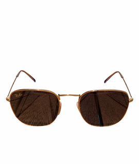 

Солнцезащитные очки RAY BAN