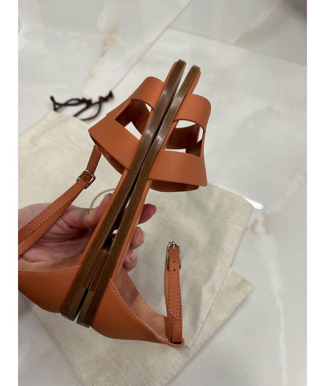 HERMES Оранжевые кожаные босоножки, фото 6