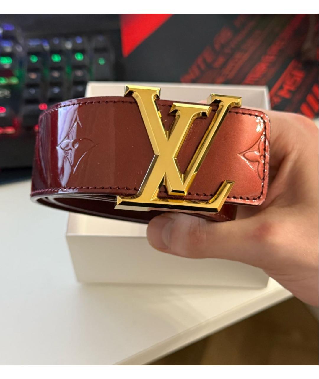 LOUIS VUITTON Коричневый ремень из лакированной кожи, фото 4