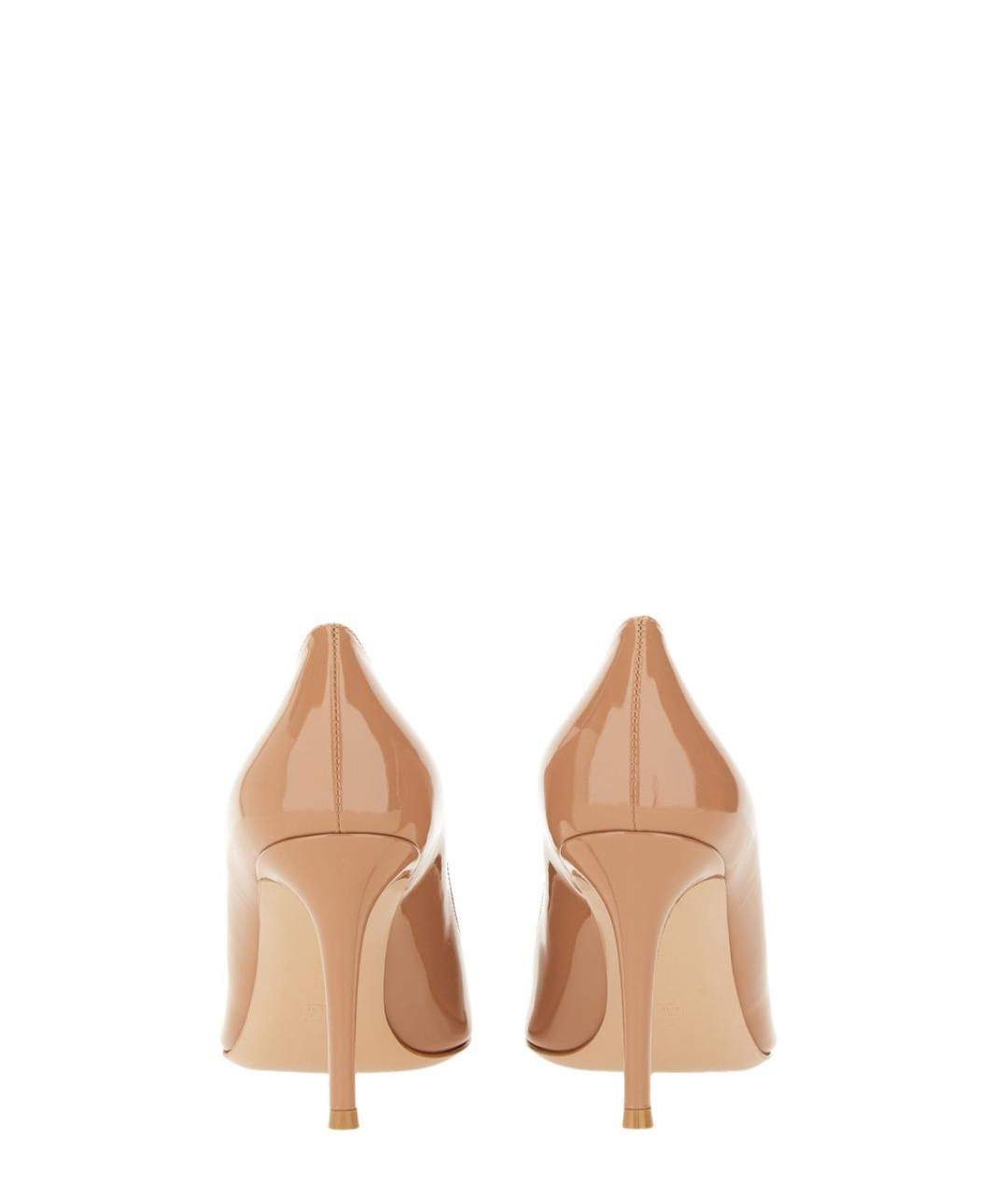 GIANVITO ROSSI Бежевые туфли из лакированной кожи, фото 3