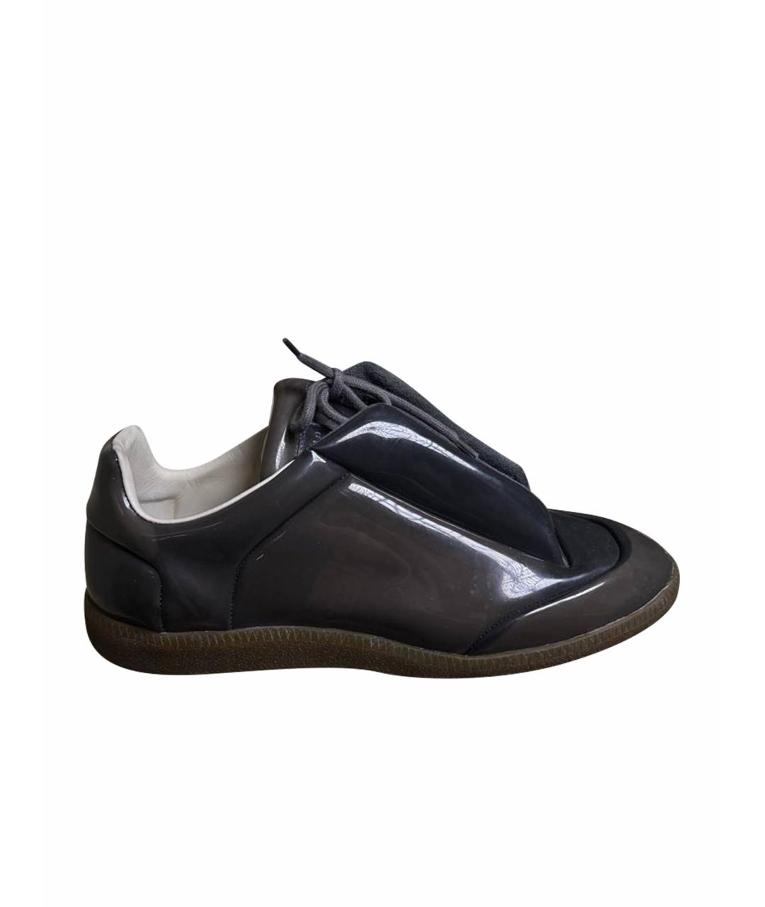 MAISON MARGIELA Антрацитовые резиновые низкие кроссовки / кеды, фото 1