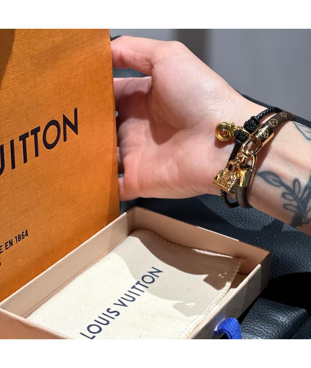 LOUIS VUITTON Золотой кожаный браслет, фото 8