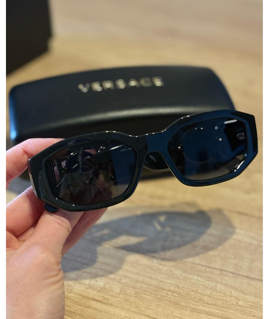 VERSACE Черные пластиковые солнцезащитные очки, фото 5