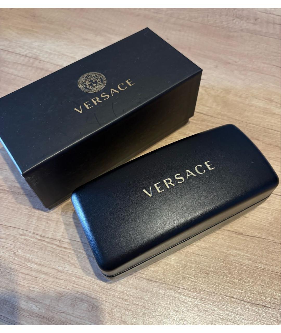 VERSACE Черные пластиковые солнцезащитные очки, фото 4