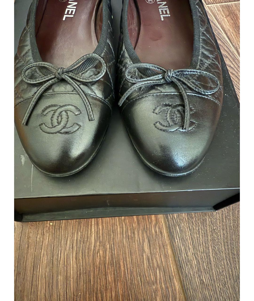 CHANEL Черные кожаные балетки, фото 3