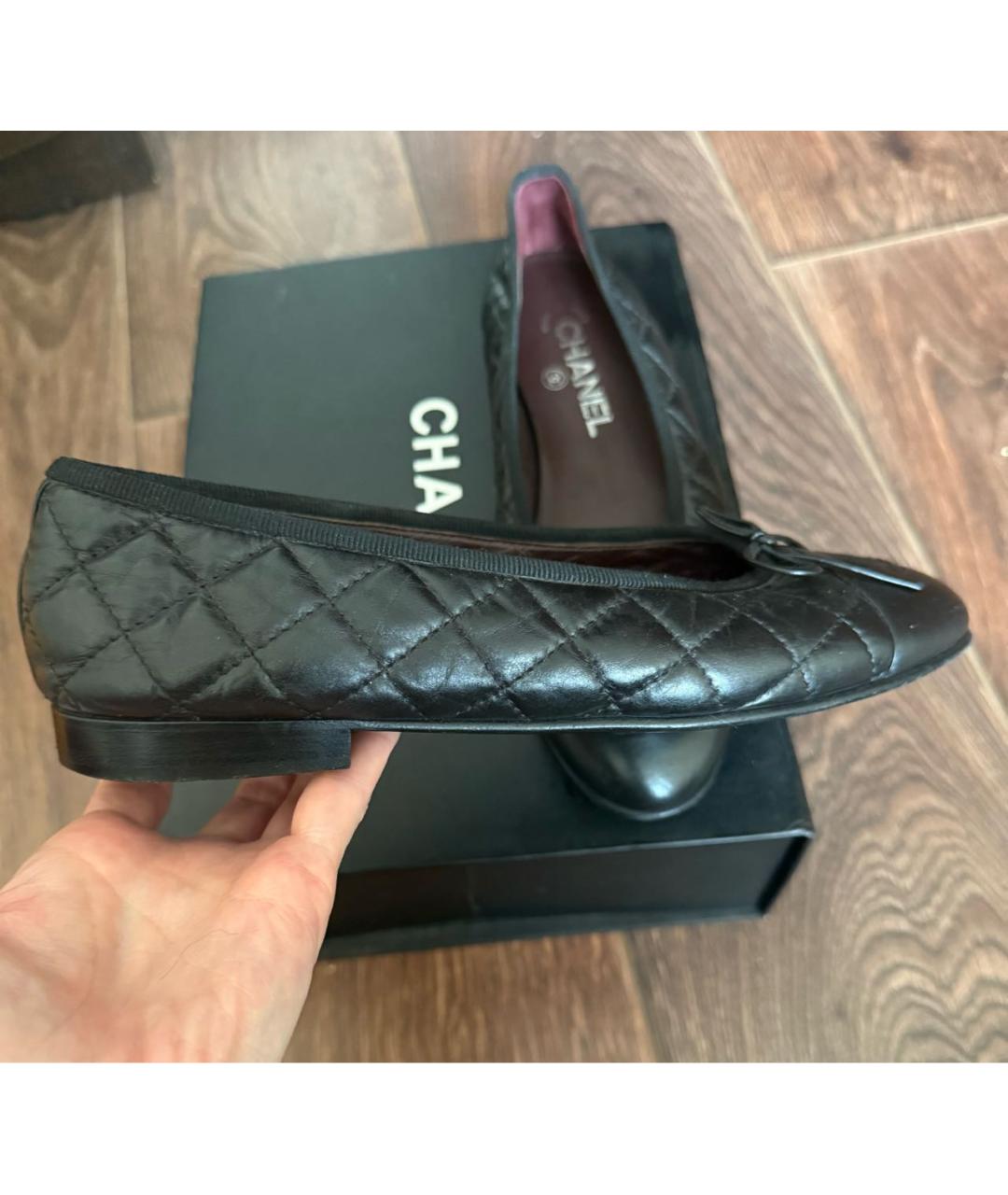 CHANEL Черные кожаные балетки, фото 8