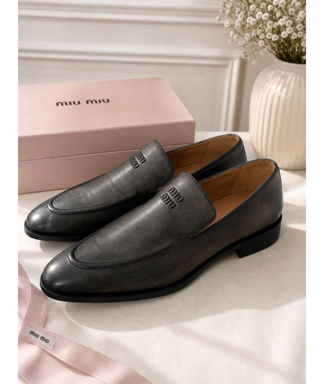 MIU MIU Серые кожаные лоферы, фото 2
