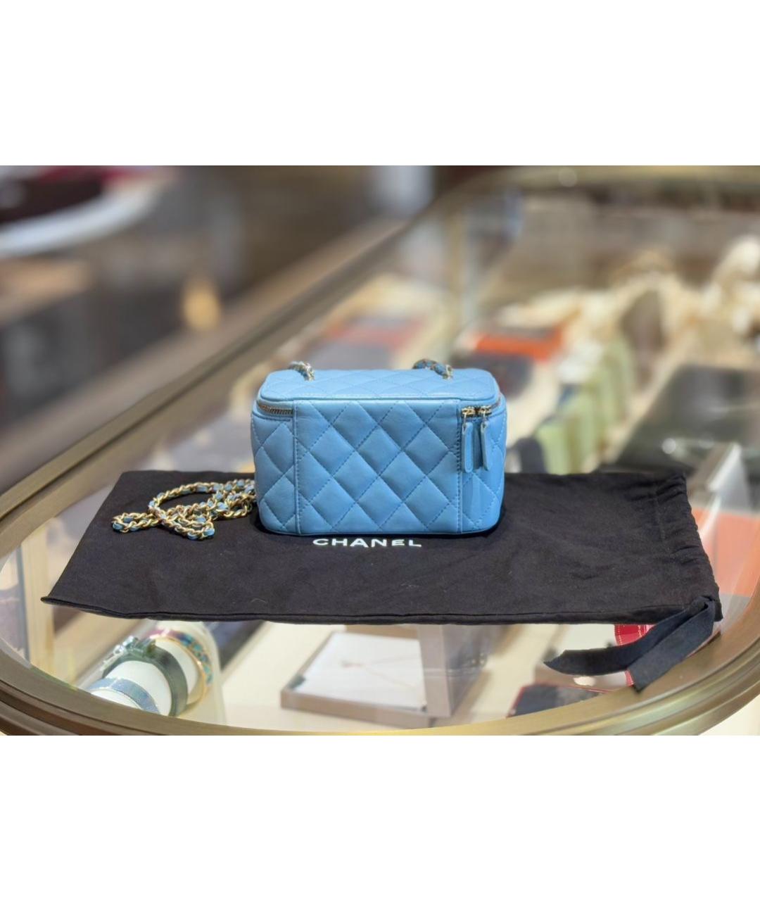 CHANEL Голубая кожаная сумка через плечо, фото 2