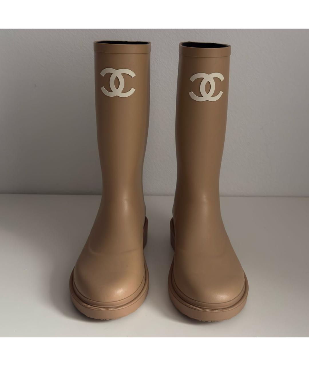CHANEL Бежевые резиновые сапоги, фото 2