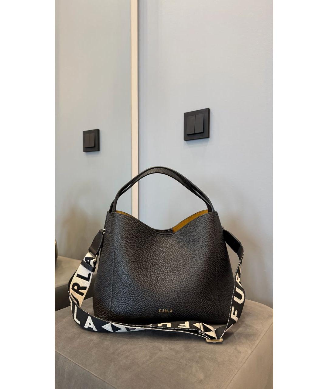 FURLA Черная кожаная сумка с короткими ручками, фото 4