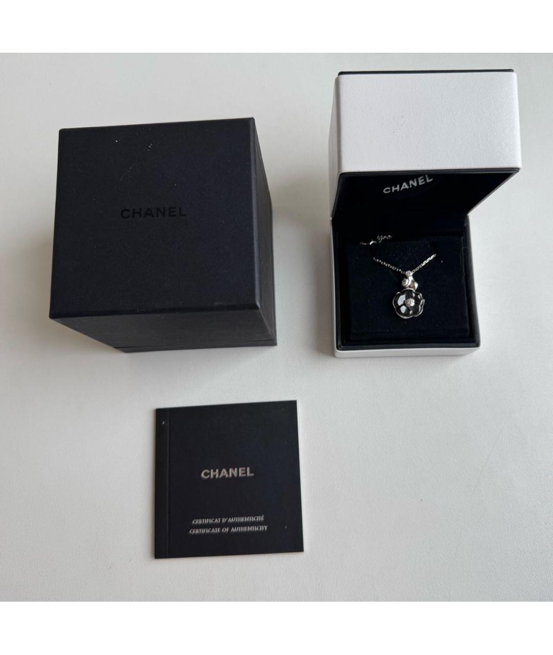 CHANEL Черная подвеска из белого золота, фото 5