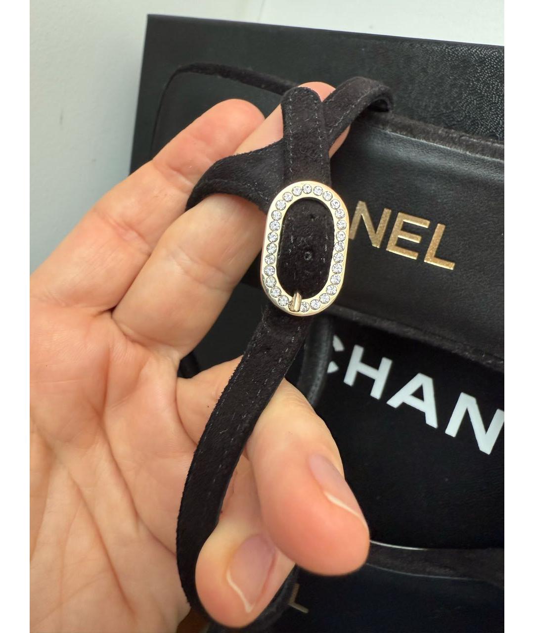 CHANEL Черные замшевые босоножки, фото 6