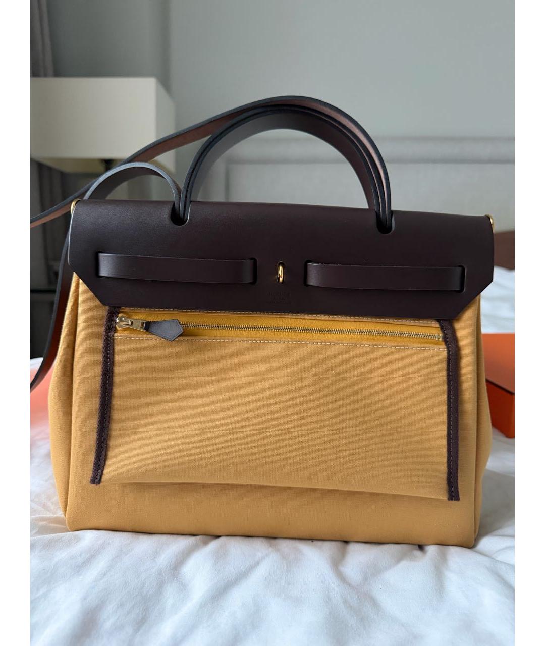 HERMES Горчичная тканевая сумка через плечо, фото 3