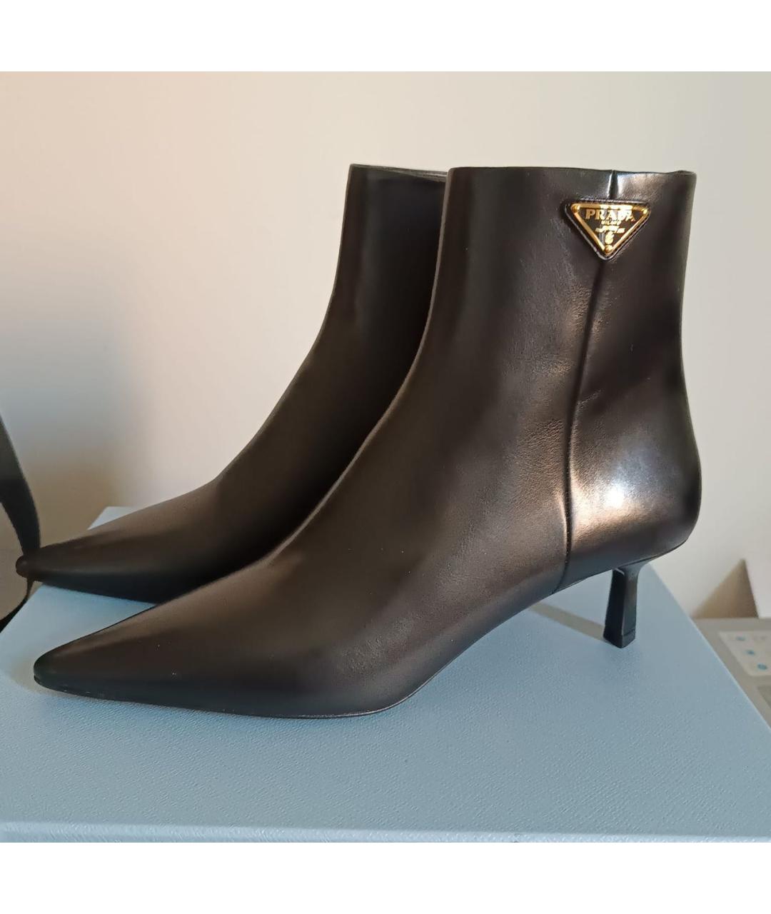PRADA Черные кожаные ботильоны, фото 4